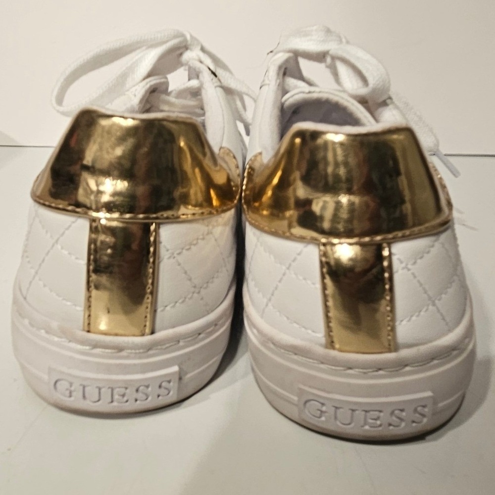 Guess GWLOVEN Sneakers Womens 9 White Gold Quilted Low Top Lace Up Platform - Picture 7 of 9